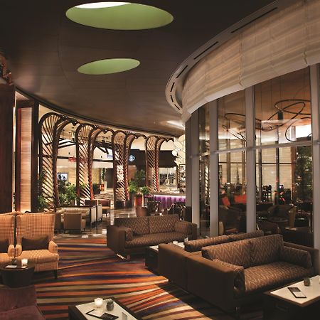 Vdara Hotel & Spa At Aria Las Vegas Exterior foto The lobby of the Wynn